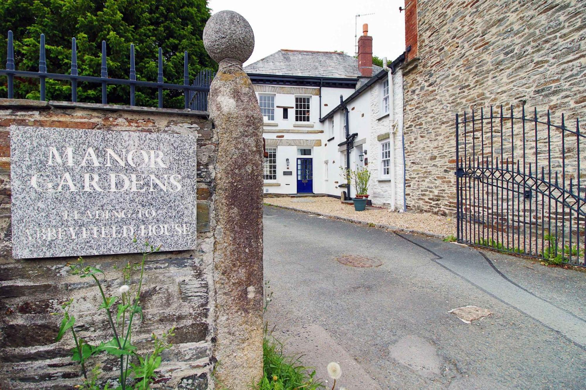 The Cornish Nook Beautiful Grade 2 Listed Building In Cornwall By Staystaycations 卡姆尔福德 外观 照片
